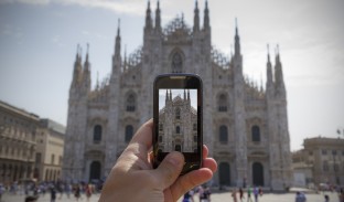 Why International Toll Free Numbers Are Critical for the Travel Industry