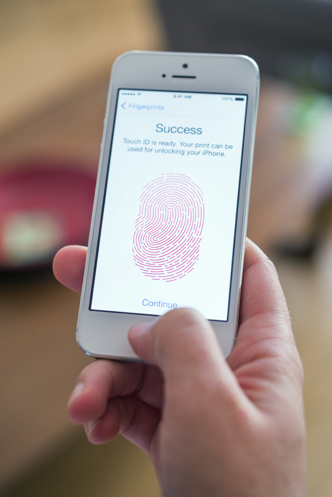 How the Fingerprint Scanner in iOS Can Bolster Phone Security